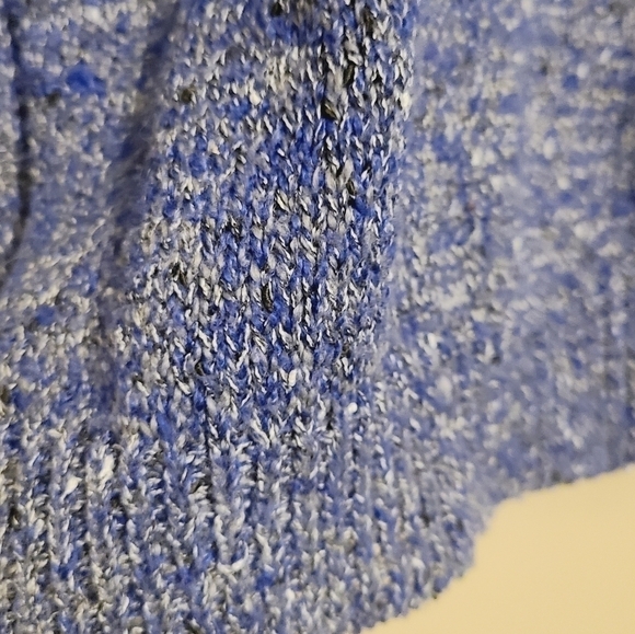 Misslook | Women's Blue Cableknit V-Neck Pullover Sweater (Size Small) - Picture 7 of 12